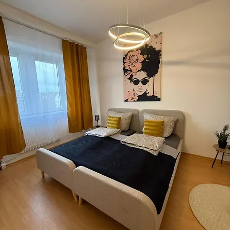 - 3-zimmer An Der Balduinbruecke * كوبلنس